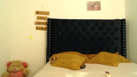 Snapshot of mariel_sins21 chatting on 03.09.25 Mariie online show from 03.09.25