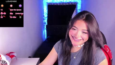 Mariana Hasper online show from 03.11.25