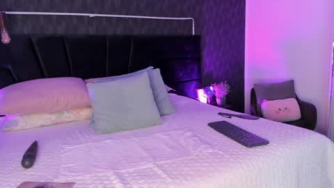 Mariana online show from 02.03.25