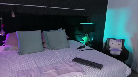 Mariana online show from 03.06.25