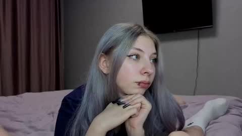 Snapshot of marikorin chatting on 02.25.25 Mariko and Rin online show from 02.25.25