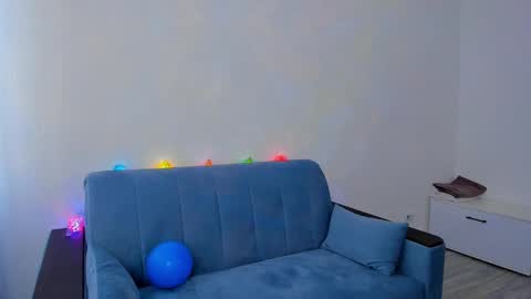 Snapshot of marilinal chatting on 02.11.25 Marilina online show from 02.11.25