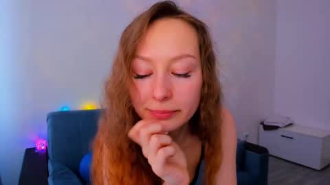 Snapshot of marilinal chatting on 02.15.25 Marilina online show from 02.15.25