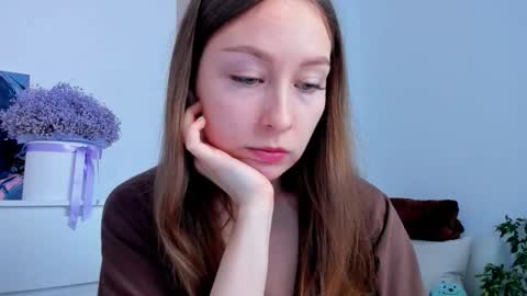 Snapshot of marilinal chatting on 10.13.25 Marilina online show from 10.13.25