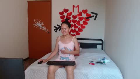 Snapshot of marilynbeautifullyhairy chatting on 02.28.25 marilyn online show from 02.28.25