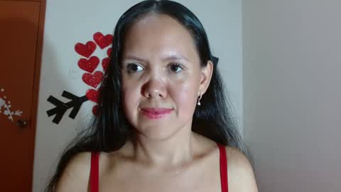 Snapshot of marilynbeautifullyhairy chatting on 03.08.25 marilyn online show from 03.08.25