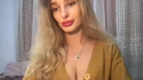 MarilynDevilish online show from 12.26.24