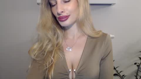 MarilynDevilish online show from 01.13.25