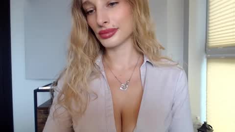 MarilynDevilish online show from 01.24.25