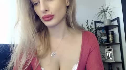 MarilynDevilish online show from 03.04.25