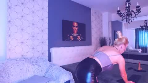 Mary Mais online show from 03.31.26