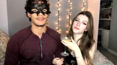 MarinaxMonroe online show from 10.12.25