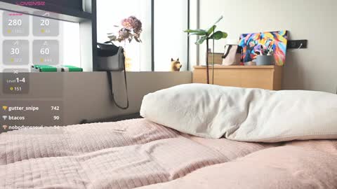 Snapshot of marinyx chatting on 02.20.26 Mari online show from 02.20.26