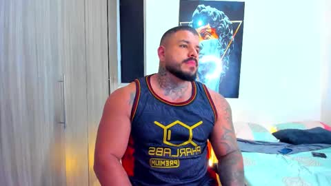 Snapshot of mario_teran chatting on 10.26.25 Mario Teran online show from 10.26.25