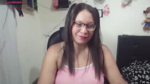 Snapshot of maritsa_millerr chatting on 10.06.25 maritsa online show from 10.06.25