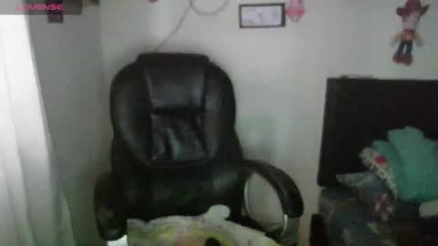 Snapshot of maritsa_millerr chatting on 10.10.25 maritsa online show from 10.10.25