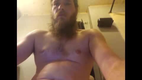 marius02385 online show from 11.18.25