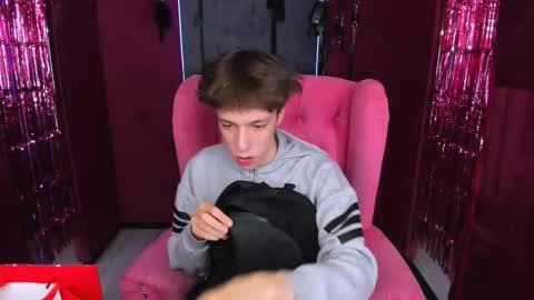 Mark online show from 12.19.25