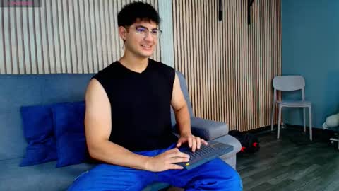 mark_evans1_ online show from 10.11.25