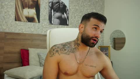 Mark online show from 01.05.25