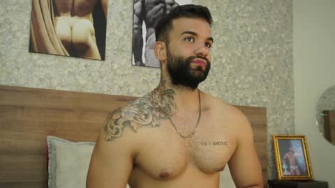 Mark online show from 01.09.25