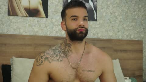 Mark online show from 02.02.25