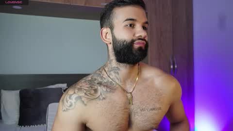 Mark online show from 10.06.25