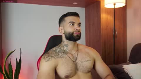 Mark online show from 11.24.25