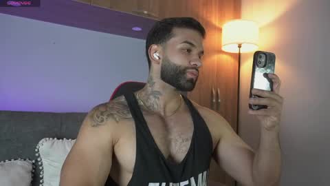 Mark online show from 04.11.26