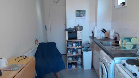 Snapshot of mark_islington chatting on 12.20.25 mark_islington online show from 12.20.25