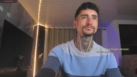 Snapshot of mark_kamper chatting on 10.29.25 mark kamper online show from 10.29.25