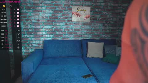 Snapshot of mark_normal chatting on 02.10.25 Mark online show from 02.10.25