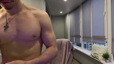 Mark online show from 01.03.25