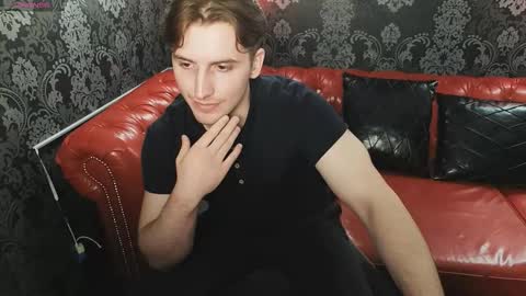 Mark online show from 11.12.25