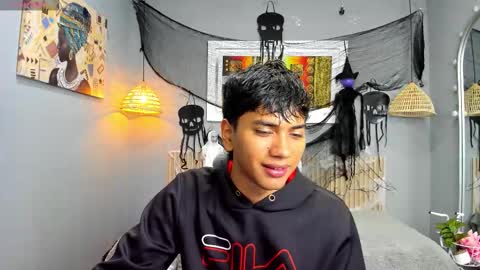 markbowie online show from 10.26.25