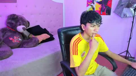 markbowie online show from 03.01.26