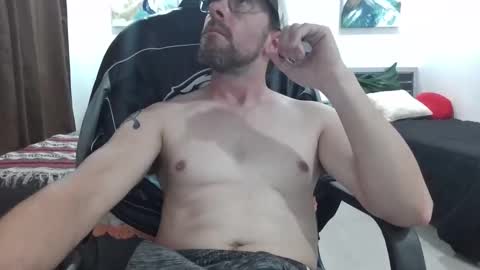 Snapshot of markbwcusmc chatting on 02.17.26 markbwcusmc online show from 02.17.26