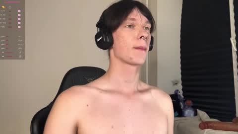 Snapshot of markcarthy chatting on 10.05.25 Mark online show from 10.05.25