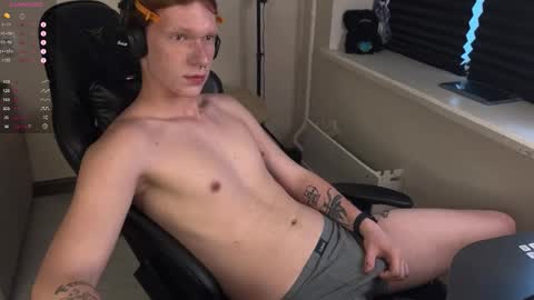 Snapshot of markcarthy chatting on 11.19.25 Mark online show from 11.19.25