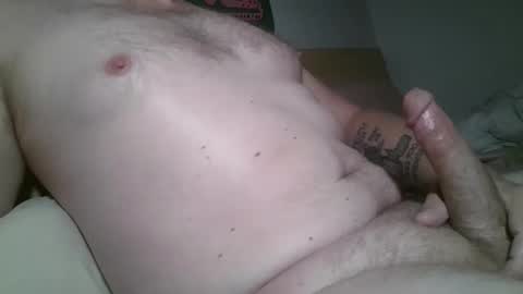 Snapshot of markinside chatting on 01.12.26 markinside online show from 01.12.26