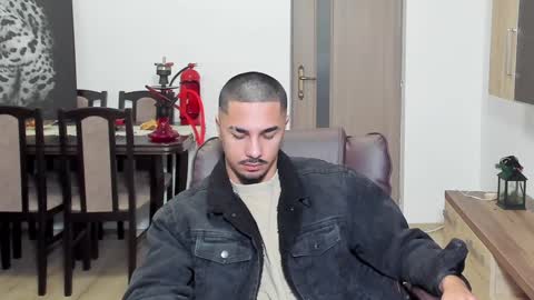 Tison online show from 12.10.24