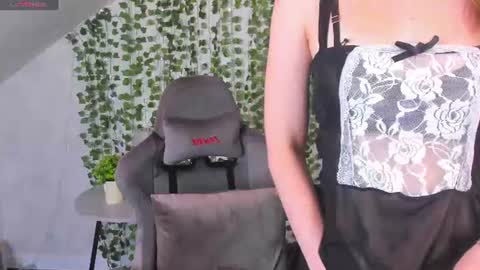 Emmaa online show from 07.07.26