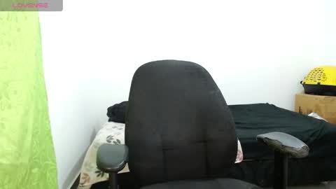 Snapshot of marlyn_sexy chatting on 04.17.26 marlyn_sexy online show from 04.17.26