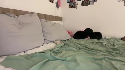 marsandvenera online show from 01.17.25