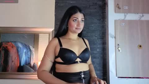 marscarlett online show from 10.15.25