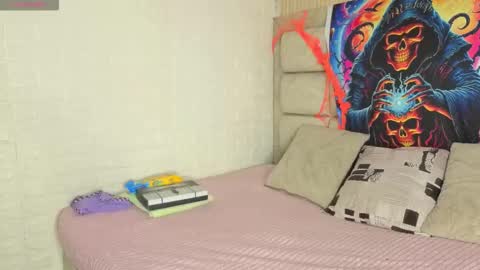 marscarlett online show from 10.29.25