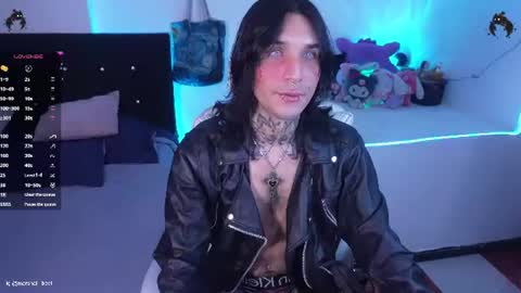 Snapshot of marshall_cazher chatting on 07.05.26 marshall online show from 07.05.26