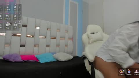 Mar Smith online show from 10.19.25