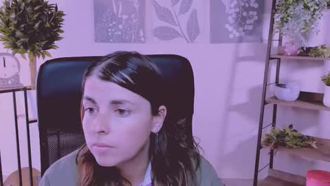 Snapshot of martaedams chatting on 09.26.25 martaedams online show from 09.26.25