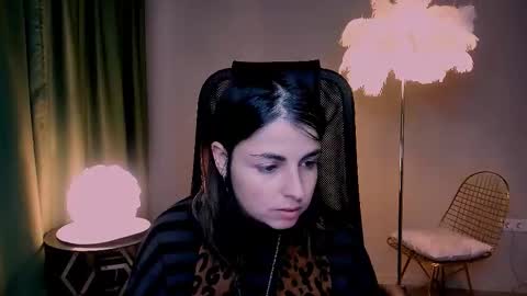 martaedams online show from 12.05.25